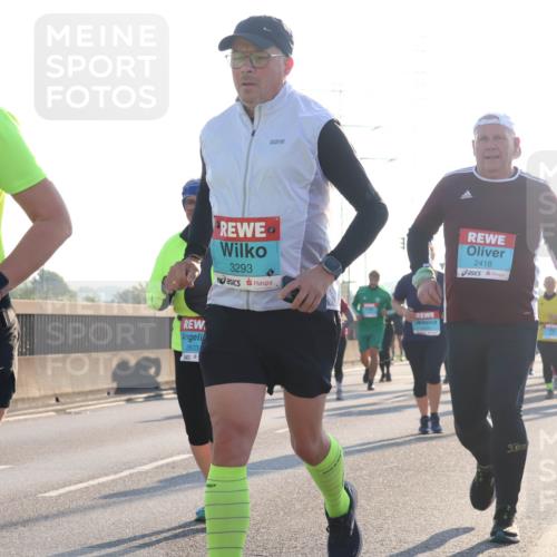 03.10.2025 - Köhlbrandbrückenlauf Luisa Fischer http://msf.ph/oto/8994930 03.10.2025 10:24:40 Position 3 3292, 2603, 3293, 2418, 50 meine-sportfotos.de