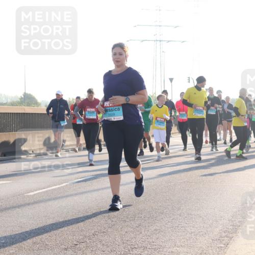 03.10.2025 - Köhlbrandbrückenlauf Luisa Fischer http://msf.ph/oto/8994962 03.10.2025 10:24:42 Position 3 2339 meine-sportfotos.de