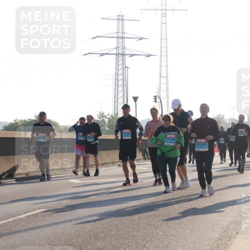 03.10.2025 - Köhlbrandbrückenlauf Luisa Fischer http://msf.ph/oto/8995116 03.10.2025 10:25:03 Position 3  meine-sportfotos.de