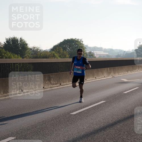 03.10.2025 - Köhlbrandbrückenlauf Fabian Wolf http://msf.ph/oto/8995260 03.10.2025 09:10:43 Position 3  meine-sportfotos.de
