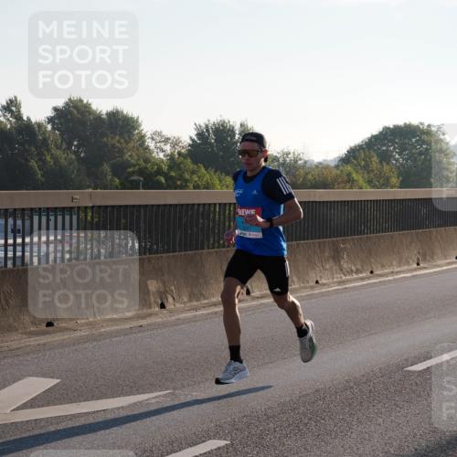 03.10.2025 - Köhlbrandbrückenlauf Fabian Wolf http://msf.ph/oto/8995281 03.10.2025 09:10:44 Position 3  meine-sportfotos.de