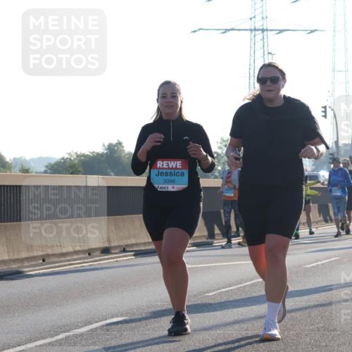 03.10.2025 - Köhlbrandbrückenlauf Luisa Fischer http://msf.ph/oto/8995349 03.10.2025 10:25:30 Position 3 3098, 2619 meine-sportfotos.de