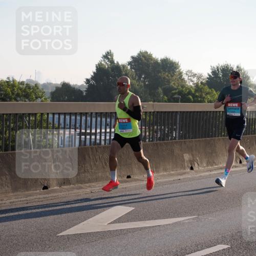 03.10.2025 - Köhlbrandbrückenlauf Fabian Wolf http://msf.ph/oto/8995391 03.10.2025 09:11:01 Position 3 3807, 1008 meine-sportfotos.de