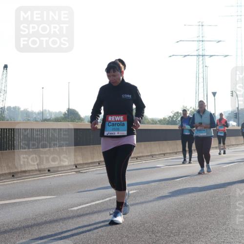 03.10.2025 - Köhlbrandbrückenlauf Luisa Fischer http://msf.ph/oto/8995539 03.10.2025 10:25:53 Position 3 2531, 2535 meine-sportfotos.de