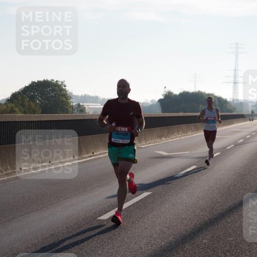03.10.2025 - Köhlbrandbrückenlauf Fabian Wolf http://msf.ph/oto/8995541 03.10.2025 09:11:19 Position 3 2968 meine-sportfotos.de