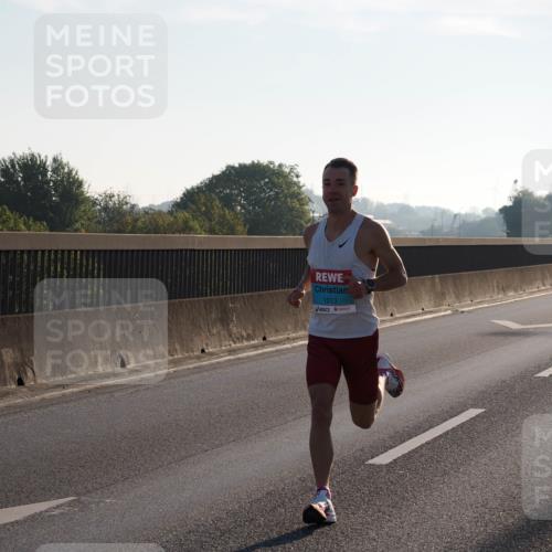 03.10.2025 - Köhlbrandbrückenlauf Fabian Wolf http://msf.ph/oto/8995587 03.10.2025 09:11:22 Position 3 1013 meine-sportfotos.de