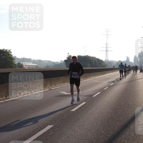 03.10.2025 - Köhlbrandbrückenlauf Fabian Wolf http://msf.ph/oto/8995624 03.10.2025 09:11:49 Position 3  meine-sportfotos.de