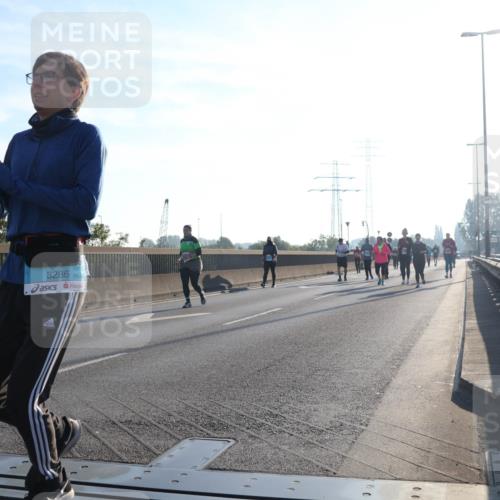 03.10.2025 - Köhlbrandbrückenlauf Luisa Fischer http://msf.ph/oto/8995644 03.10.2025 10:26:08 Position 3 3286, 100, 00 meine-sportfotos.de