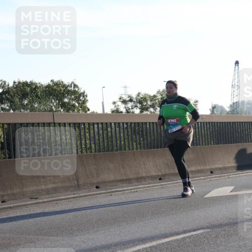 03.10.2025 - Köhlbrandbrückenlauf Luisa Fischer http://msf.ph/oto/8995655 03.10.2025 10:26:10 Position 3  meine-sportfotos.de