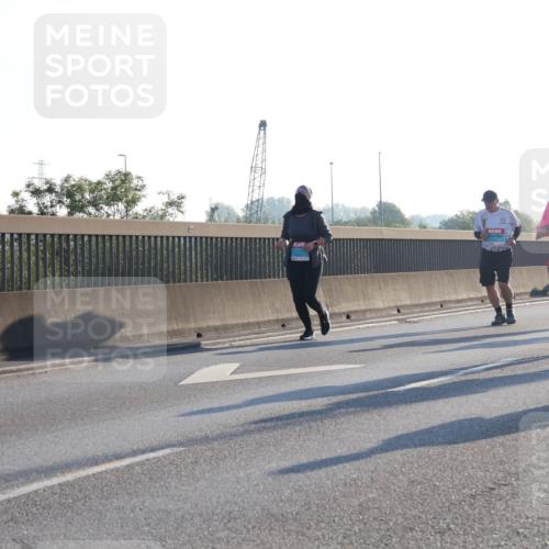 03.10.2025 - Köhlbrandbrückenlauf Luisa Fischer http://msf.ph/oto/8995676 03.10.2025 10:26:12 Position 3  meine-sportfotos.de
