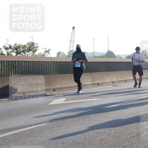 03.10.2025 - Köhlbrandbrückenlauf Luisa Fischer http://msf.ph/oto/8995678 03.10.2025 10:26:13 Position 3  meine-sportfotos.de
