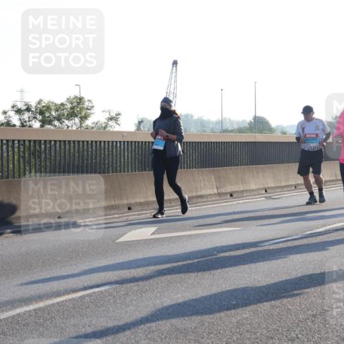 03.10.2025 - Köhlbrandbrückenlauf Luisa Fischer http://msf.ph/oto/8995680 03.10.2025 10:26:13 Position 3 9 meine-sportfotos.de