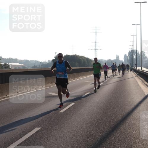 03.10.2025 - Köhlbrandbrückenlauf Fabian Wolf http://msf.ph/oto/8995689 03.10.2025 09:11:55 Position 3 96 meine-sportfotos.de