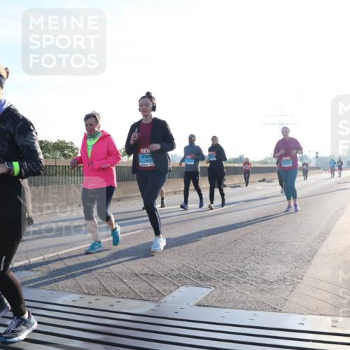 03.10.2025 - Köhlbrandbrückenlauf Luisa Fischer http://msf.ph/oto/8995705 03.10.2025 10:26:16 Position 3 000000 meine-sportfotos.de