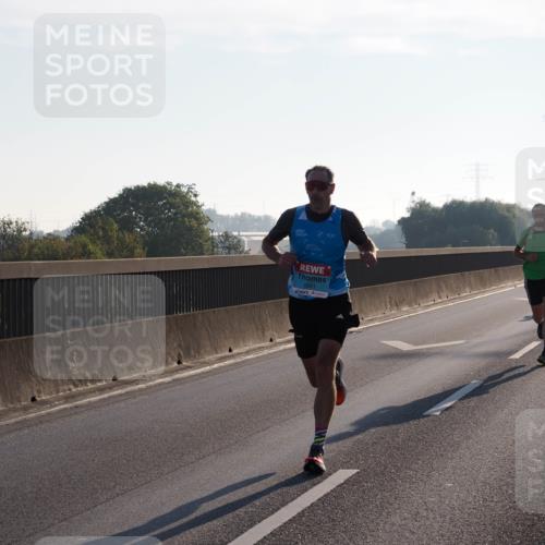 03.10.2025 - Köhlbrandbrückenlauf Fabian Wolf http://msf.ph/oto/8995712 03.10.2025 09:11:56 Position 3 36, 1041 meine-sportfotos.de