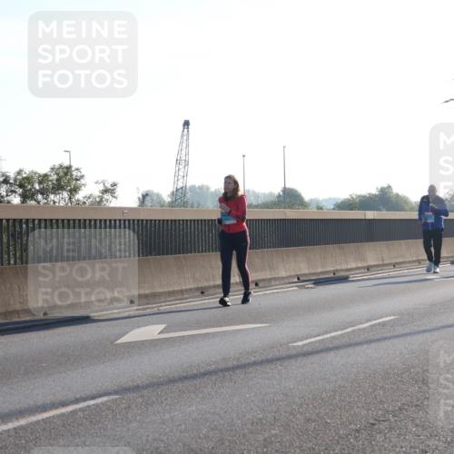 03.10.2025 - Köhlbrandbrückenlauf Luisa Fischer http://msf.ph/oto/8995744 03.10.2025 10:26:22 Position 3  meine-sportfotos.de