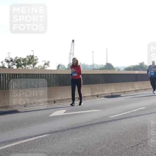 03.10.2025 - Köhlbrandbrückenlauf Luisa Fischer http://msf.ph/oto/8995748 03.10.2025 10:26:22 Position 3  meine-sportfotos.de
