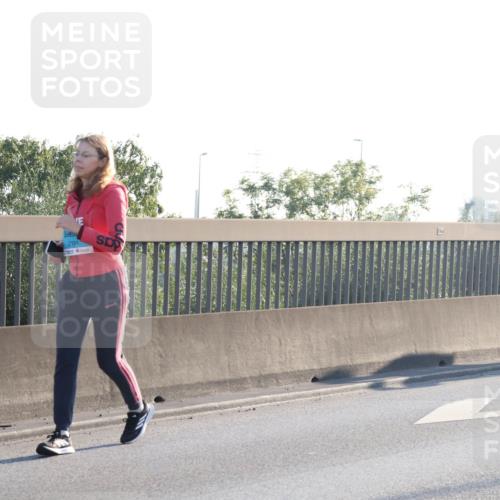 03.10.2025 - Köhlbrandbrückenlauf Luisa Fischer http://msf.ph/oto/8995771 03.10.2025 10:26:25 Position 3 2191, 3 meine-sportfotos.de