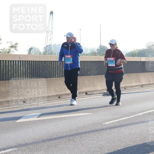 03.10.2025 - Köhlbrandbrückenlauf Luisa Fischer http://msf.ph/oto/8995782 03.10.2025 10:26:27 Position 3 2357 meine-sportfotos.de
