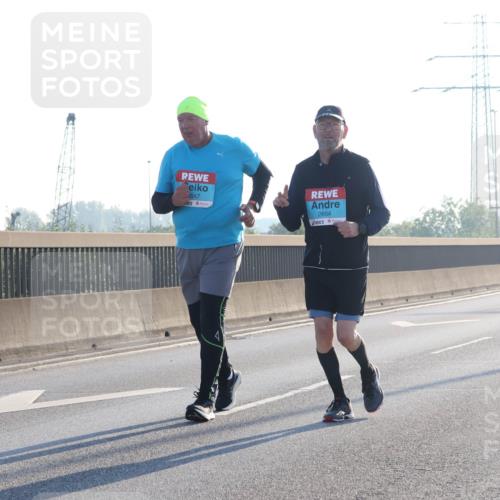 03.10.2025 - Köhlbrandbrückenlauf Luisa Fischer http://msf.ph/oto/8995834 03.10.2025 10:26:34 Position 3 647, 2664 meine-sportfotos.de