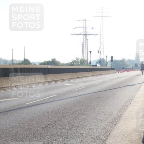 03.10.2025 - Köhlbrandbrückenlauf Luisa Fischer http://msf.ph/oto/8995863 03.10.2025 10:26:37 Position 3  meine-sportfotos.de