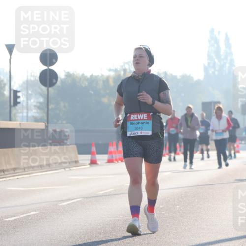 03.10.2025 - Köhlbrandbrückenlauf Luisa Fischer http://msf.ph/oto/8995867 03.10.2025 10:26:48 Position 3 3649 meine-sportfotos.de