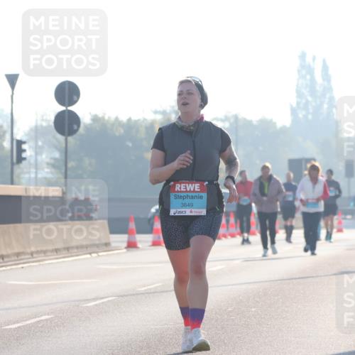 03.10.2025 - Köhlbrandbrückenlauf Luisa Fischer http://msf.ph/oto/8995869 03.10.2025 10:26:48 Position 3 3649 meine-sportfotos.de