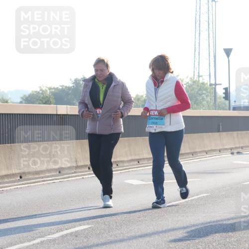 03.10.2025 - Köhlbrandbrückenlauf Luisa Fischer http://msf.ph/oto/8995995 03.10.2025 10:27:09 Position 3 2908 meine-sportfotos.de