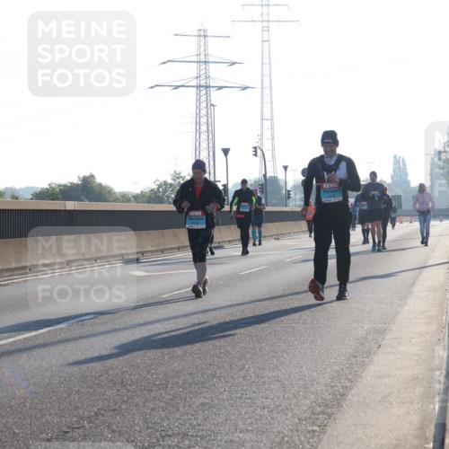 03.10.2025 - Köhlbrandbrückenlauf Luisa Fischer http://msf.ph/oto/8996046 03.10.2025 10:27:17 Position 3 1 meine-sportfotos.de