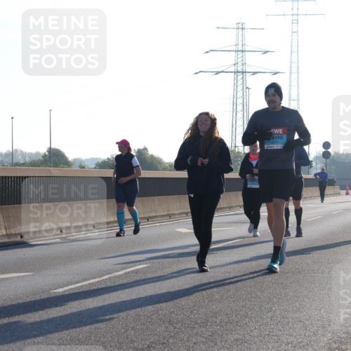 03.10.2025 - Köhlbrandbrückenlauf Luisa Fischer http://msf.ph/oto/8996116 03.10.2025 10:27:28 Position 3 2607, 2277 meine-sportfotos.de