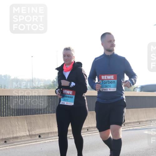 03.10.2025 - Köhlbrandbrückenlauf Luisa Fischer http://msf.ph/oto/8996149 03.10.2025 10:27:32 Position 3 3477, 3474 meine-sportfotos.de