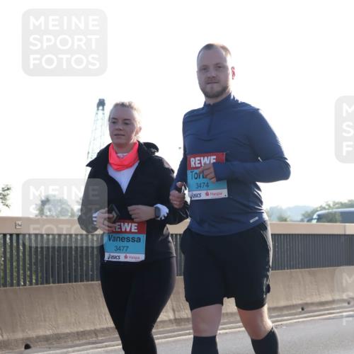 03.10.2025 - Köhlbrandbrückenlauf Luisa Fischer http://msf.ph/oto/8996155 03.10.2025 10:27:33 Position 3 3477, 3474 meine-sportfotos.de