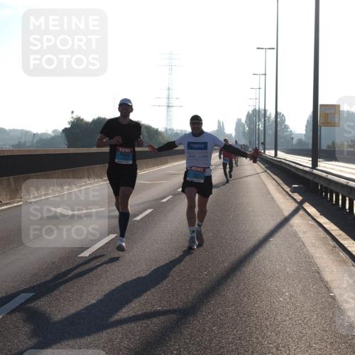 03.10.2025 - Köhlbrandbrückenlauf Fabian Wolf http://msf.ph/oto/8996157 03.10.2025 09:12:33 Position 3  meine-sportfotos.de
