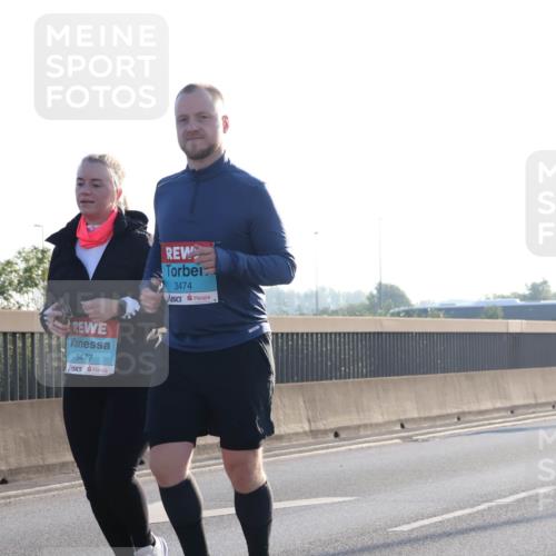 03.10.2025 - Köhlbrandbrückenlauf Luisa Fischer http://msf.ph/oto/8996160 03.10.2025 10:27:34 Position 3 3477, 3474 meine-sportfotos.de