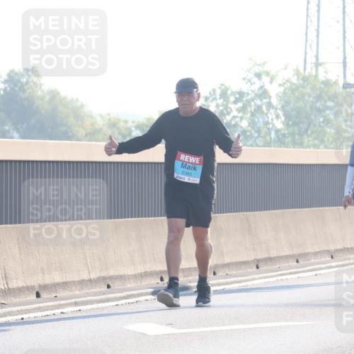 03.10.2025 - Köhlbrandbrückenlauf Luisa Fischer http://msf.ph/oto/8996229 03.10.2025 10:28:03 Position 3 2360, 3184 meine-sportfotos.de