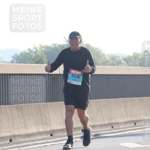 03.10.2025 - Köhlbrandbrückenlauf Luisa Fischer http://msf.ph/oto/8996245 03.10.2025 10:28:06 Position 3 2360 meine-sportfotos.de