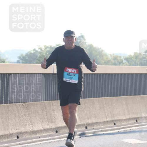 03.10.2025 - Köhlbrandbrückenlauf Luisa Fischer http://msf.ph/oto/8996248 03.10.2025 10:28:06 Position 3 2360 meine-sportfotos.de