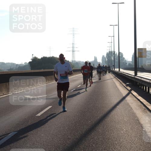 03.10.2025 - Köhlbrandbrückenlauf Fabian Wolf http://msf.ph/oto/8996259 03.10.2025 09:12:46 Position 3  meine-sportfotos.de