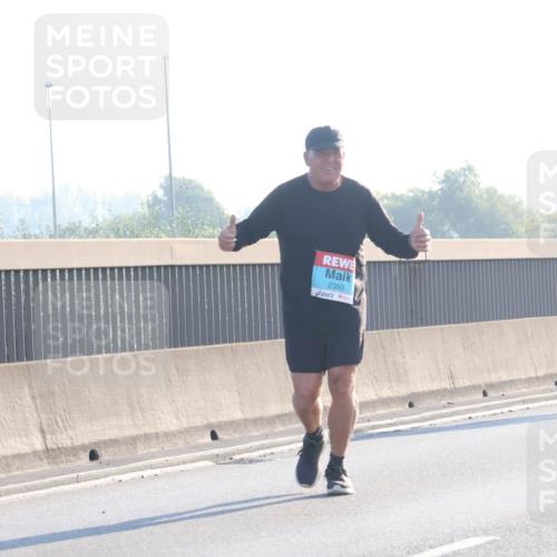 03.10.2025 - Köhlbrandbrückenlauf Luisa Fischer http://msf.ph/oto/8996267 03.10.2025 10:28:08 Position 3 2360, 3184 meine-sportfotos.de