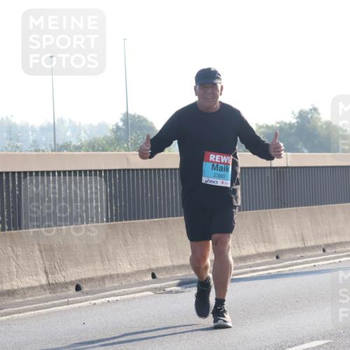 03.10.2025 - Köhlbrandbrückenlauf Luisa Fischer http://msf.ph/oto/8996272 03.10.2025 10:28:09 Position 3 2360, 3184 meine-sportfotos.de