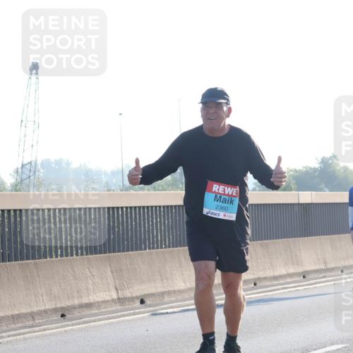 03.10.2025 - Köhlbrandbrückenlauf Luisa Fischer http://msf.ph/oto/8996279 03.10.2025 10:28:11 Position 3 2360 meine-sportfotos.de