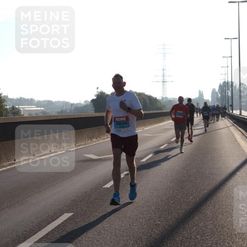 03.10.2025 - Köhlbrandbrückenlauf Fabian Wolf http://msf.ph/oto/8996282 03.10.2025 09:12:47 Position 3 3086 meine-sportfotos.de