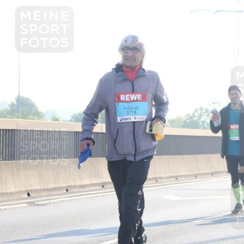03.10.2025 - Köhlbrandbrückenlauf Luisa Fischer http://msf.ph/oto/8996305 03.10.2025 10:28:20 Position 3 3774 meine-sportfotos.de