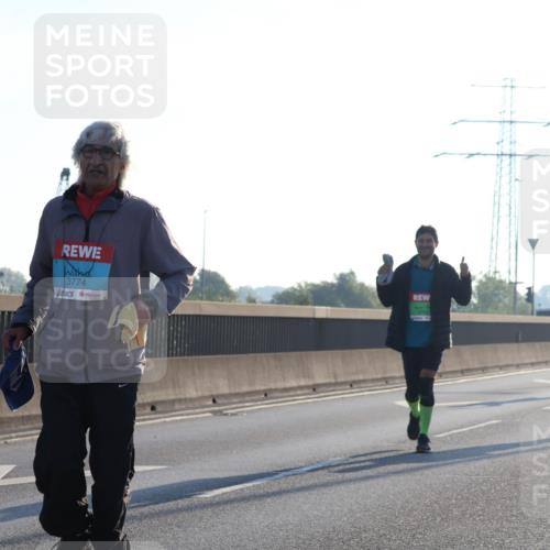 03.10.2025 - Köhlbrandbrückenlauf Luisa Fischer http://msf.ph/oto/8996318 03.10.2025 10:28:22 Position 3 3774 meine-sportfotos.de