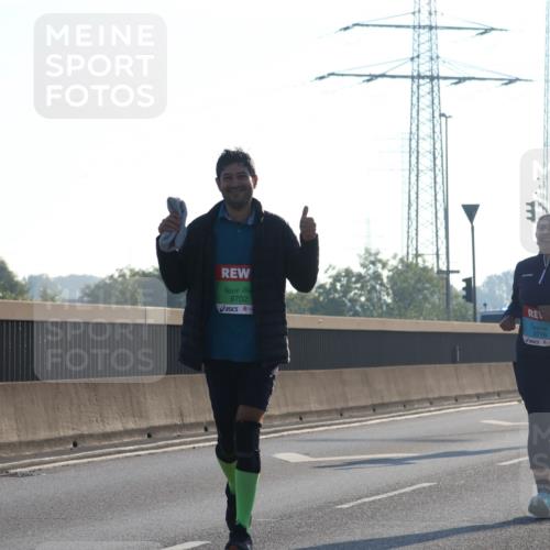 03.10.2025 - Köhlbrandbrückenlauf Luisa Fischer http://msf.ph/oto/8996323 03.10.2025 10:28:22 Position 3 9702, 3776 meine-sportfotos.de