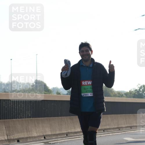 03.10.2025 - Köhlbrandbrückenlauf Luisa Fischer http://msf.ph/oto/8996329 03.10.2025 10:28:23 Position 3 9702 meine-sportfotos.de