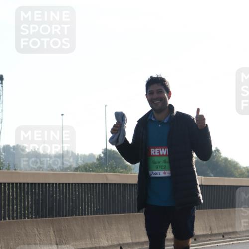 03.10.2025 - Köhlbrandbrückenlauf Luisa Fischer http://msf.ph/oto/8996330 03.10.2025 10:28:23 Position 3 9702 meine-sportfotos.de