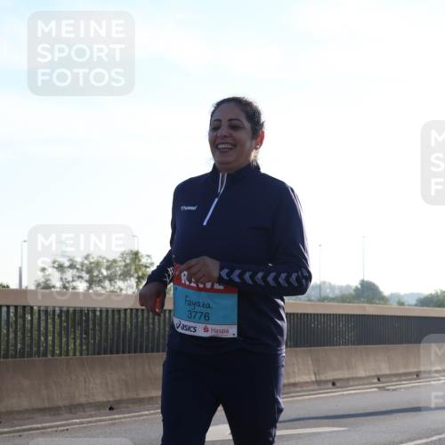03.10.2025 - Köhlbrandbrückenlauf Luisa Fischer http://msf.ph/oto/8996357 03.10.2025 10:28:27 Position 3 3776 meine-sportfotos.de