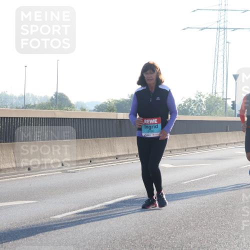 03.10.2025 - Köhlbrandbrückenlauf Luisa Fischer http://msf.ph/oto/8996498 03.10.2025 10:28:53 Position 3 2490, 2132 meine-sportfotos.de