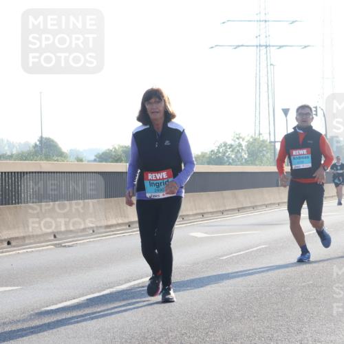 03.10.2025 - Köhlbrandbrückenlauf Luisa Fischer http://msf.ph/oto/8996499 03.10.2025 10:28:53 Position 3 2490, 2132 meine-sportfotos.de